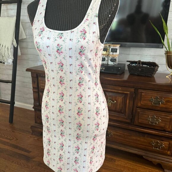LoveShackFancy NWOT! White & Pink Floral Sleeveless Racerback Bodycon Dress Sz S - Picture 1 of 4